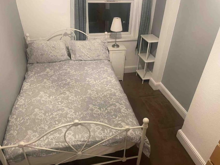 4 Bedroom House In Turnpike Lane/wood Hébergement de vacances *